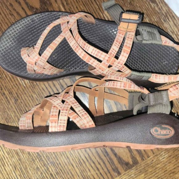 Chacos - Picture 3 of 3